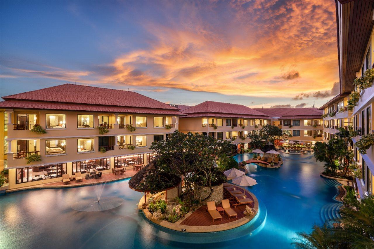 Patong Paragon Resort & Spa Sha Extra Plus Bagian luar foto The Royal Paradise Hotel & Spa