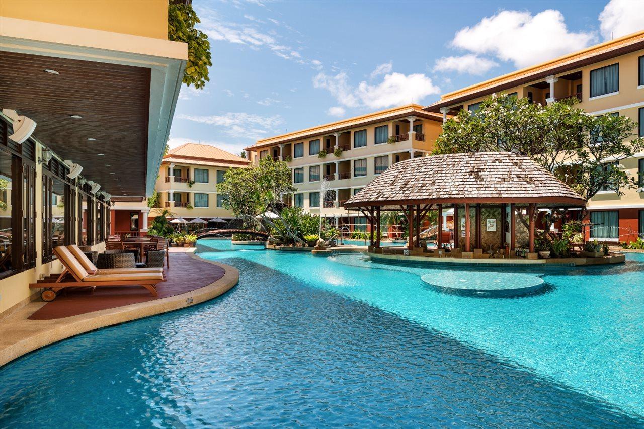 Patong Paragon Resort & Spa Sha Extra Plus Bagian luar foto The Royal Paradise Hotel & Spa